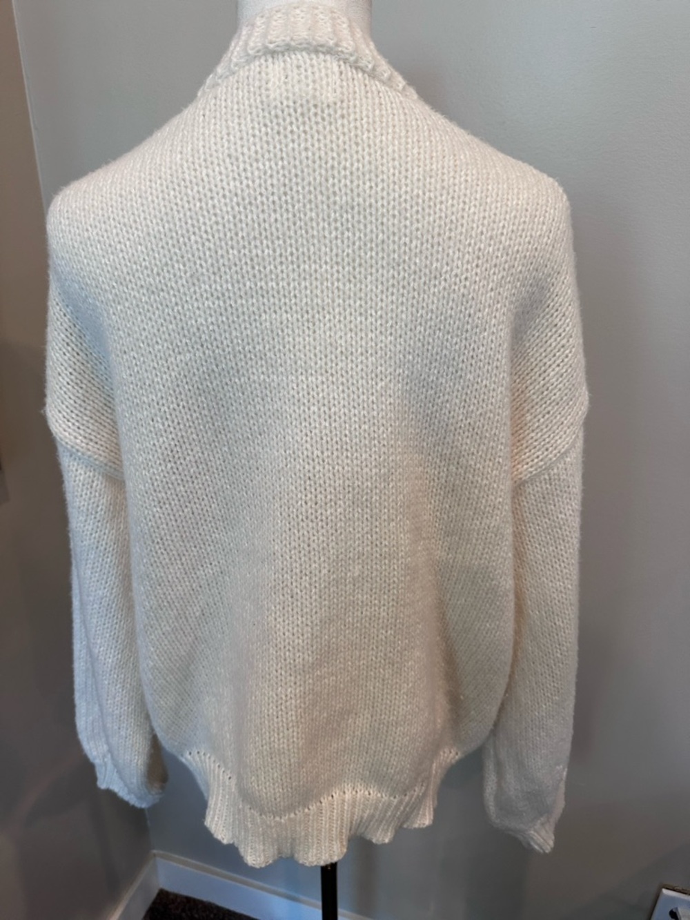 Luna Ivy 3D Cherry Pom Pom Chunky Knit Cardigan Size M Coquette Whimsical Ivory - Picture 3 of 4